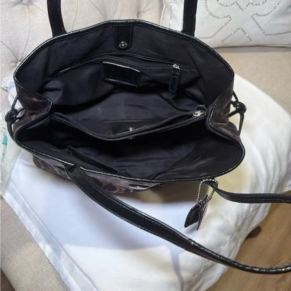 Coach Leopard Print Tote Bag – Purple & Brown Cheetah, Patent Trim, F25281 - Picture 6 of 11